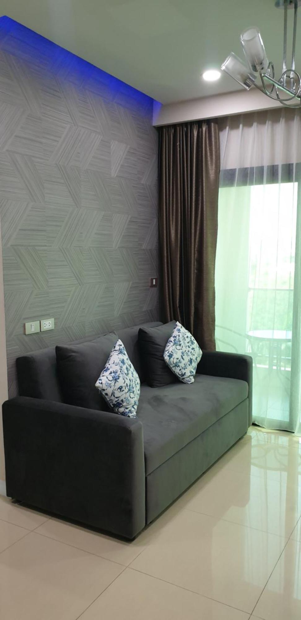 Dusit Grand Condo View Jomtien Beach Exterior photo