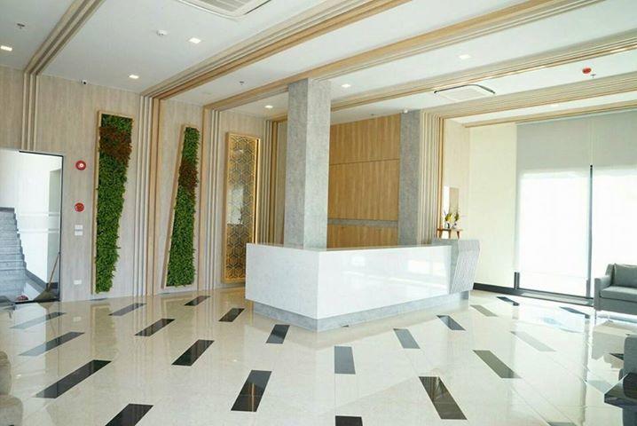 Dusit Grand Condo View Jomtien Beach Exterior photo