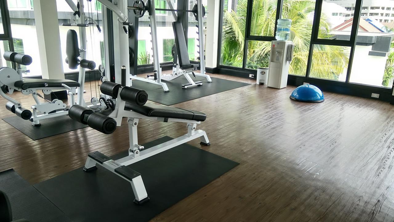 Dusit Grand Condo View Jomtien Beach Exterior photo