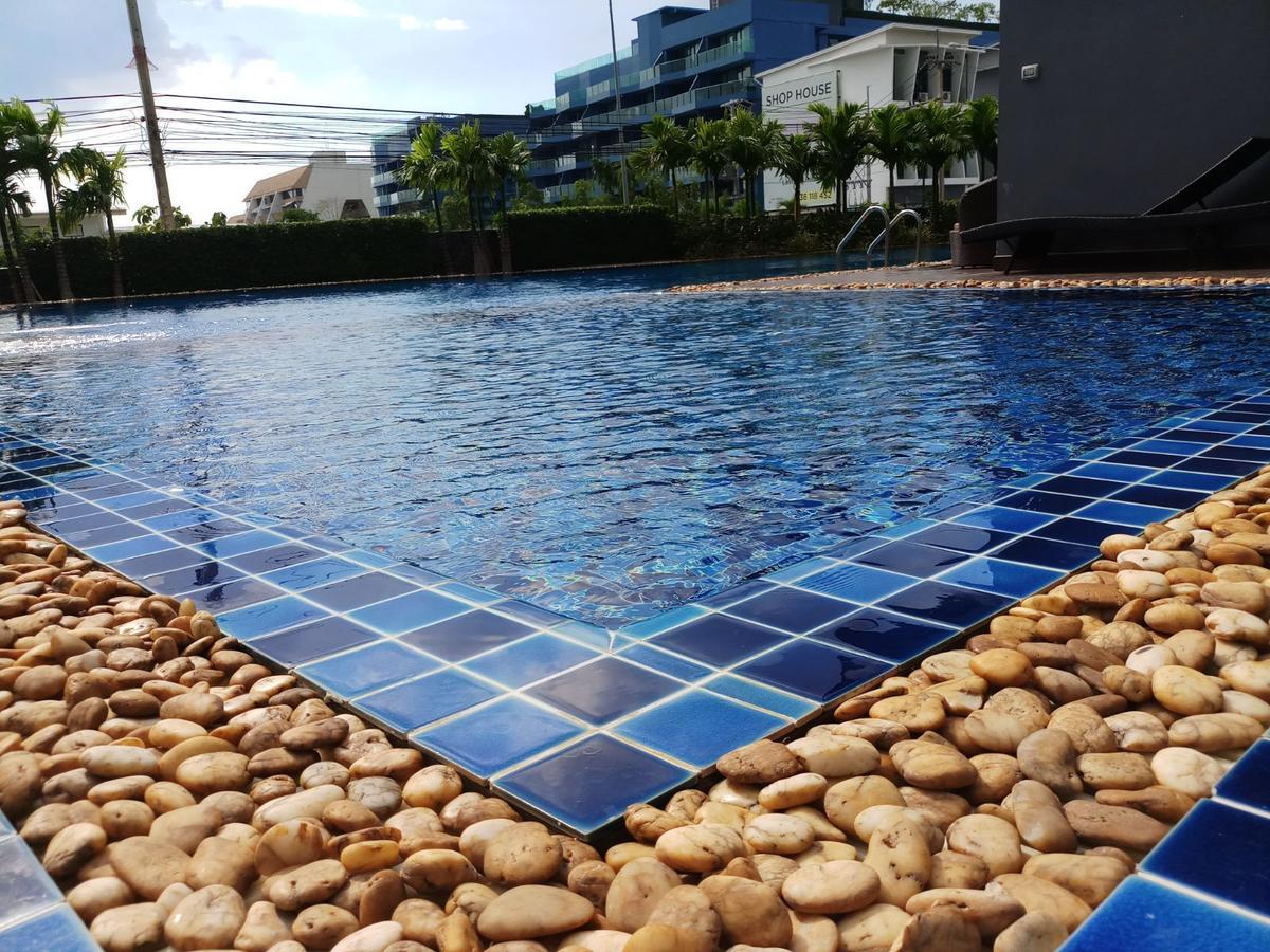 Dusit Grand Condo View Jomtien Beach Exterior photo