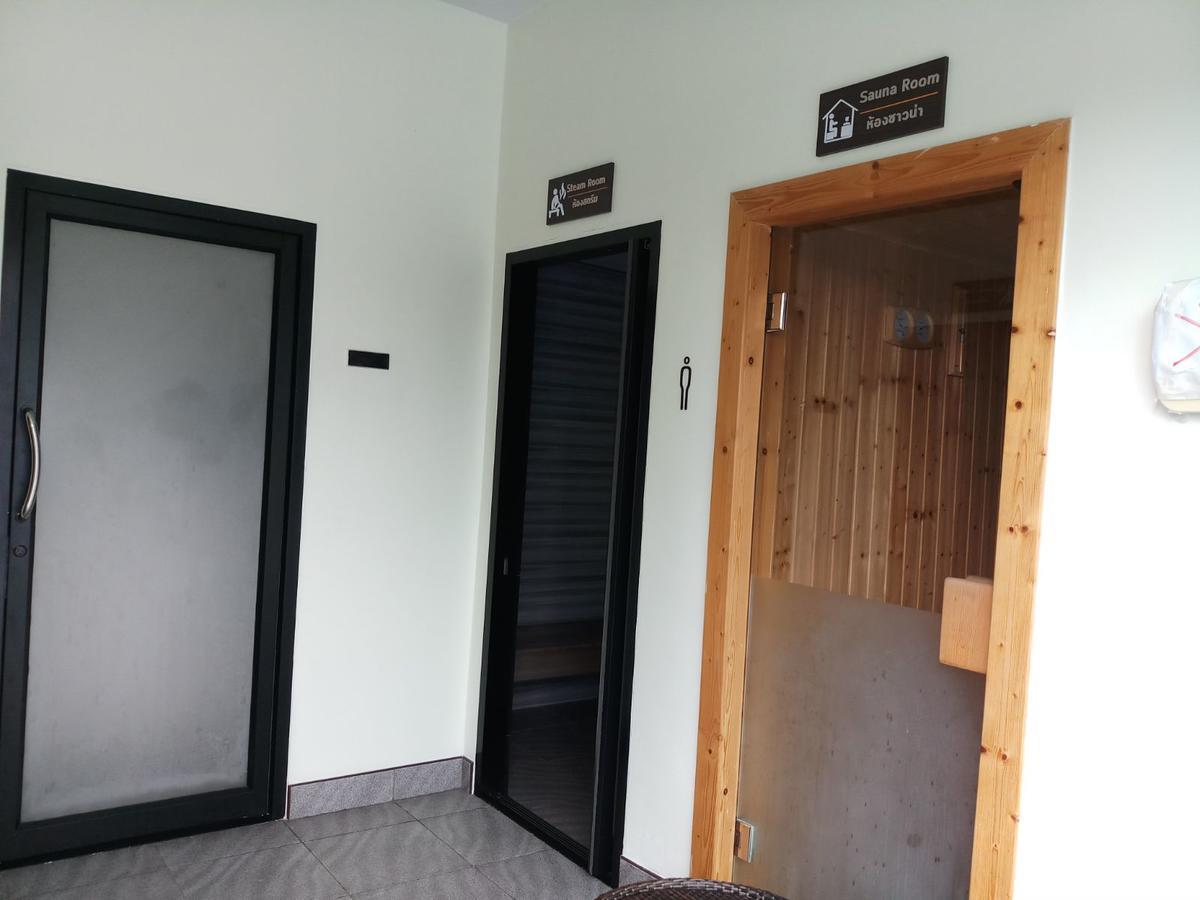 Dusit Grand Condo View Jomtien Beach Exterior photo